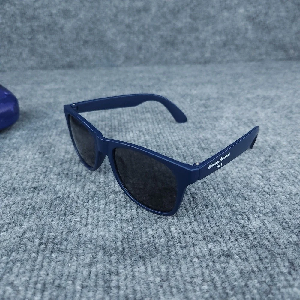 Tommy Bahama Kids Sunglasses With Case Blue